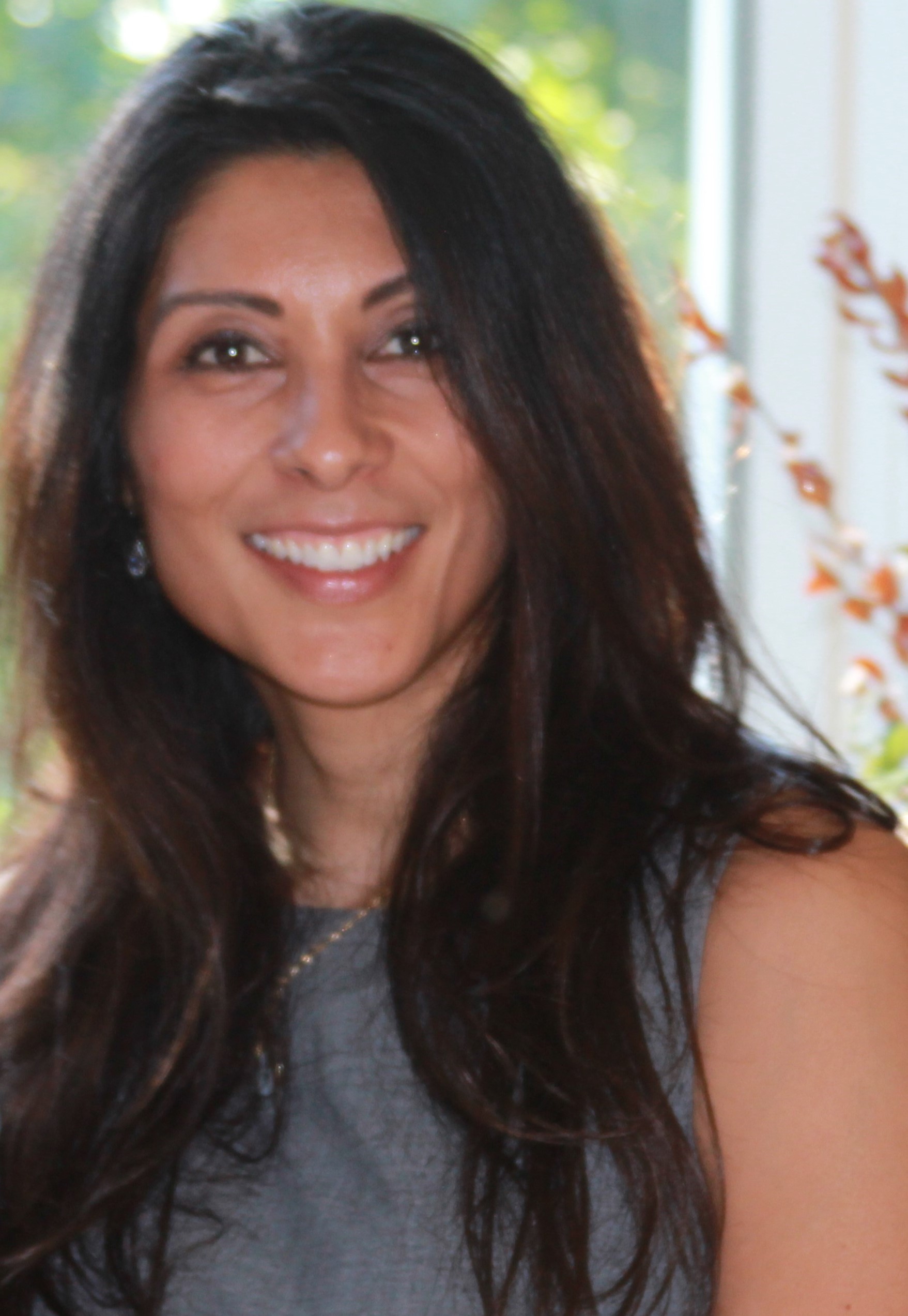 Dr. Lydia MejiaJohnson Joins the yournextshift Podcast Elizabeth